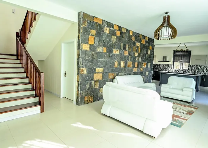 New Villa Geranium