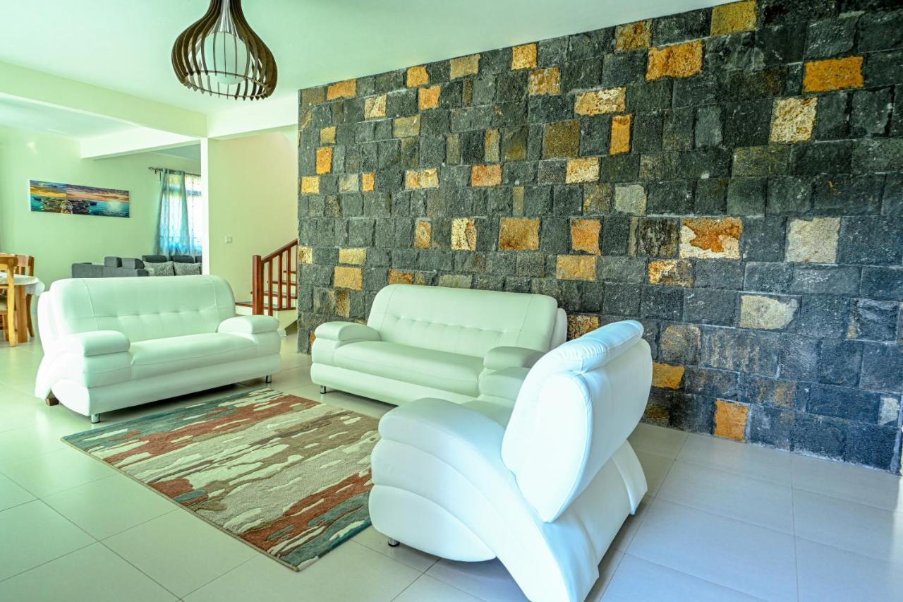 New Geranium Villa *